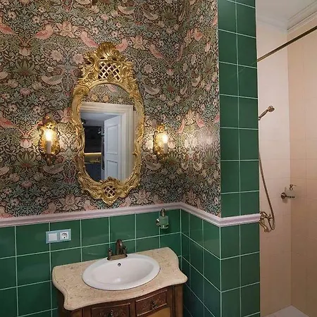 Inner Blossom Apartment *